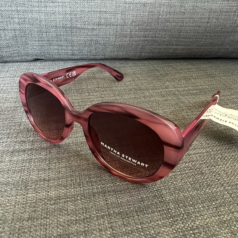 NWT MARTHA STEWART SUNGLASSES EYEWEAR ACCESSORY